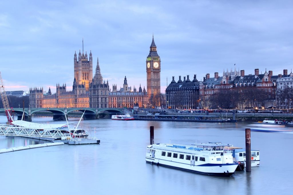 river boat London