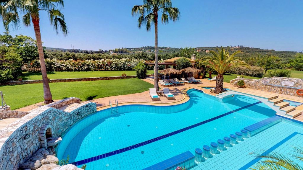 Pool at Natale Villa Chania