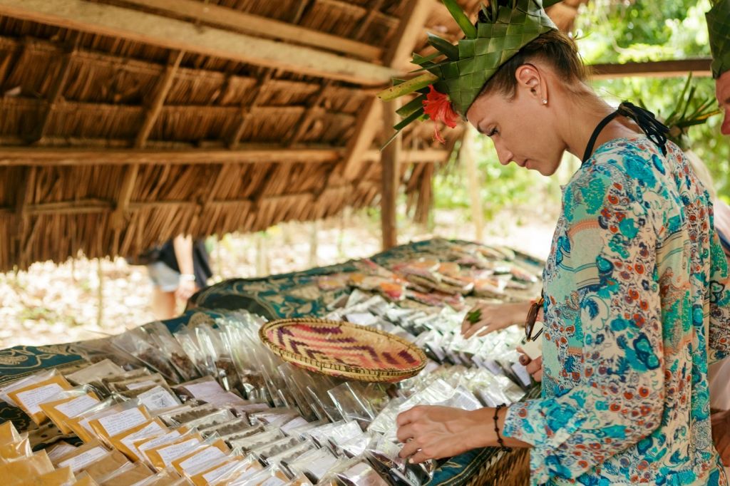 selecting spices - Zanzibar