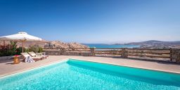 Top villas to rent in Paros Island