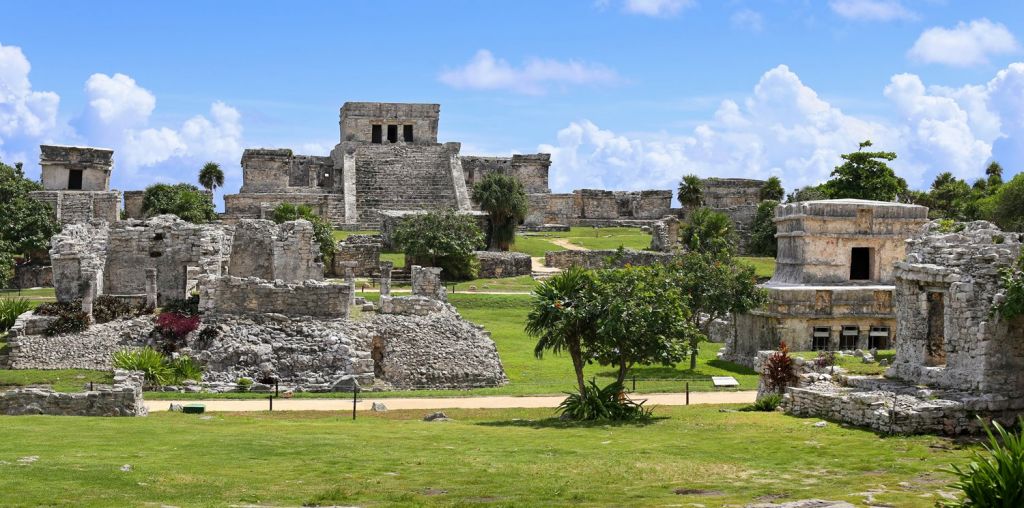 Tulum Ruins-A place of curiosity