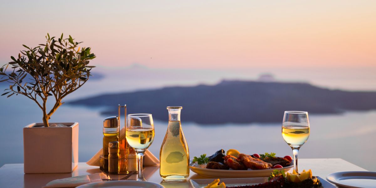 Where to eat and drink in Santorini