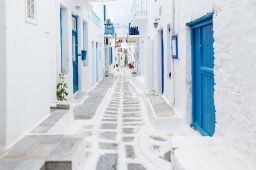 a tour of Mykonos Town