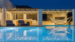 welcome inside 5 luxury villas in Mykonos